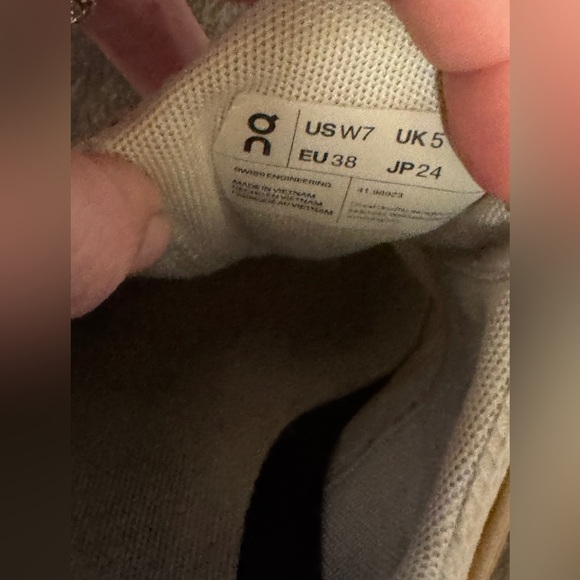 On Cloud Cloudswift Running Shoes - Picture 12 of 12